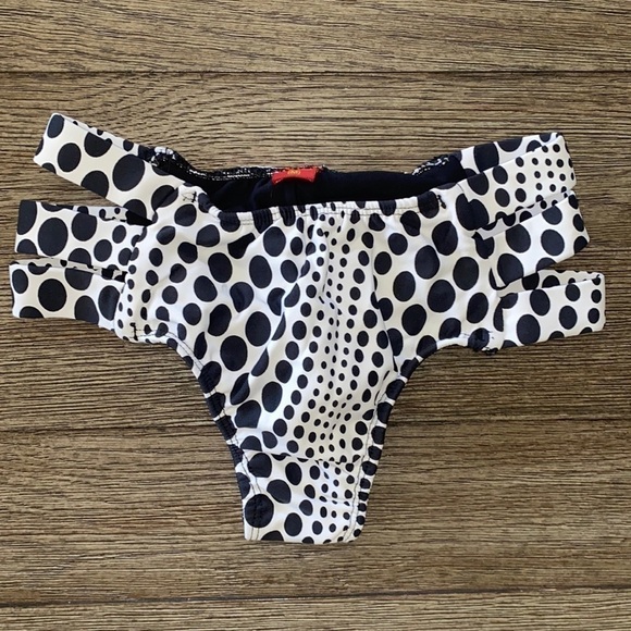 Corpo Sereno Praia bikini bottom - Picture 1 of 5